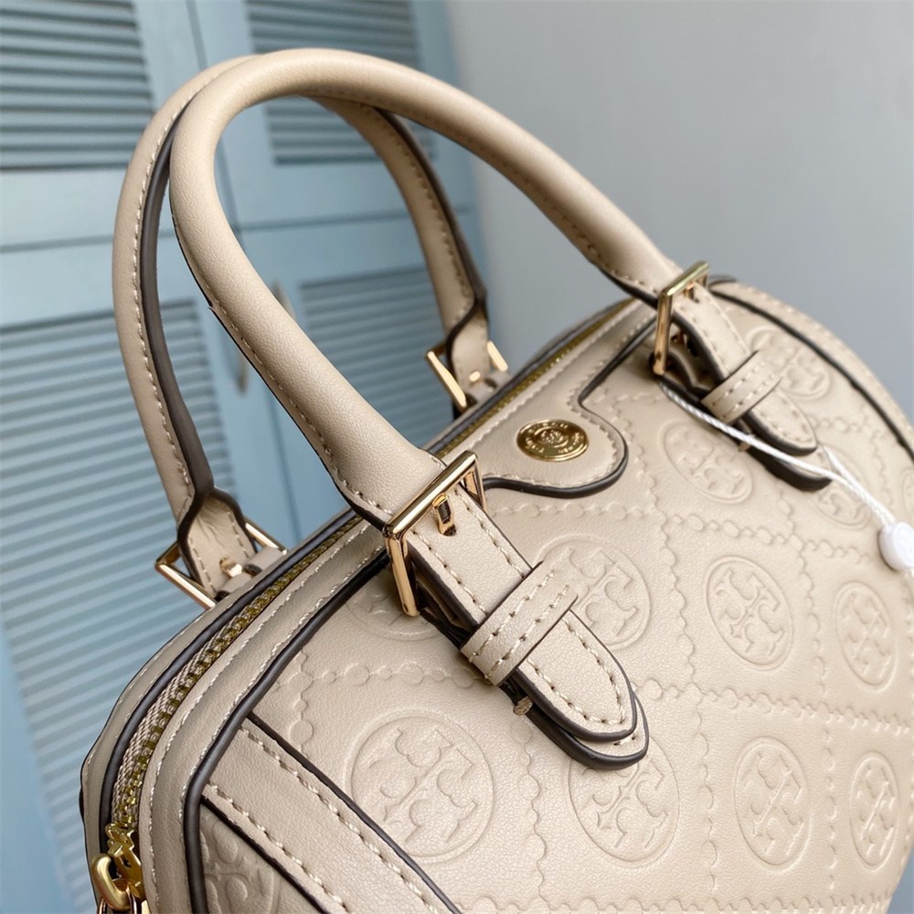 人気！Tory Burch/トリーバーチ モノグラムハンドバッグ ミニ★ TORY BURCH（トリーバーチ）の「Tモノグラム ミニ トート