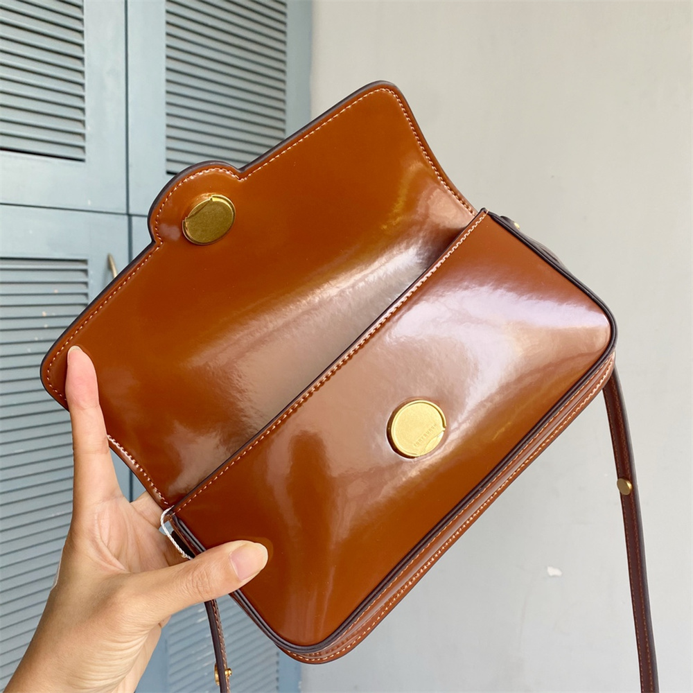 【TORY BURCH】ロビンソン スパッツォラート レクタンギュラー ロビンソン スパッツォラート レクタンギュラー ショルダー