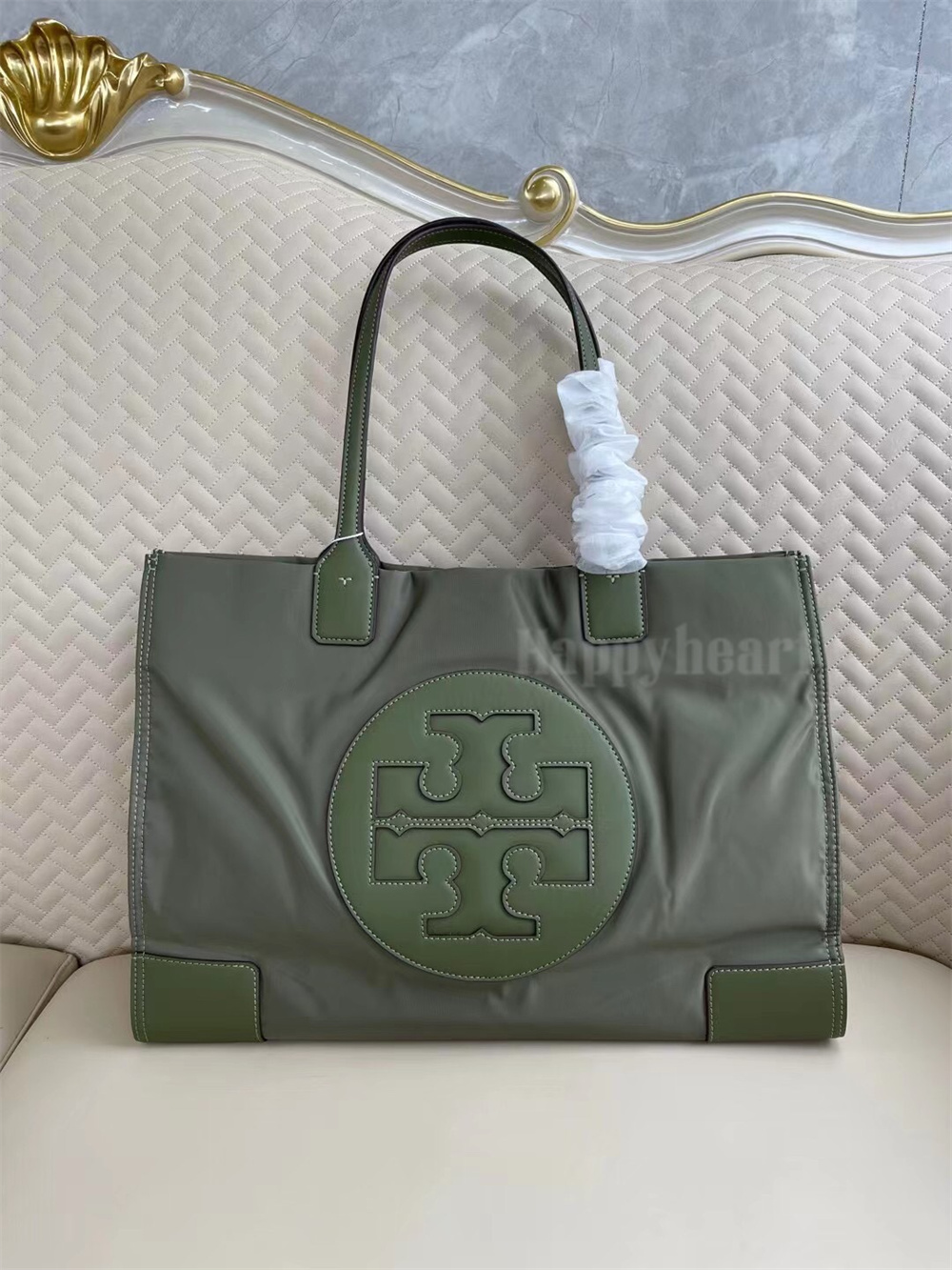 【新品同様】トリーバーチ エラ トートバッグ レザー×ナイロン 肩掛け A4可 トリーバーチ バッグ トートバッグ TORY BURCH エラ ナイロン
