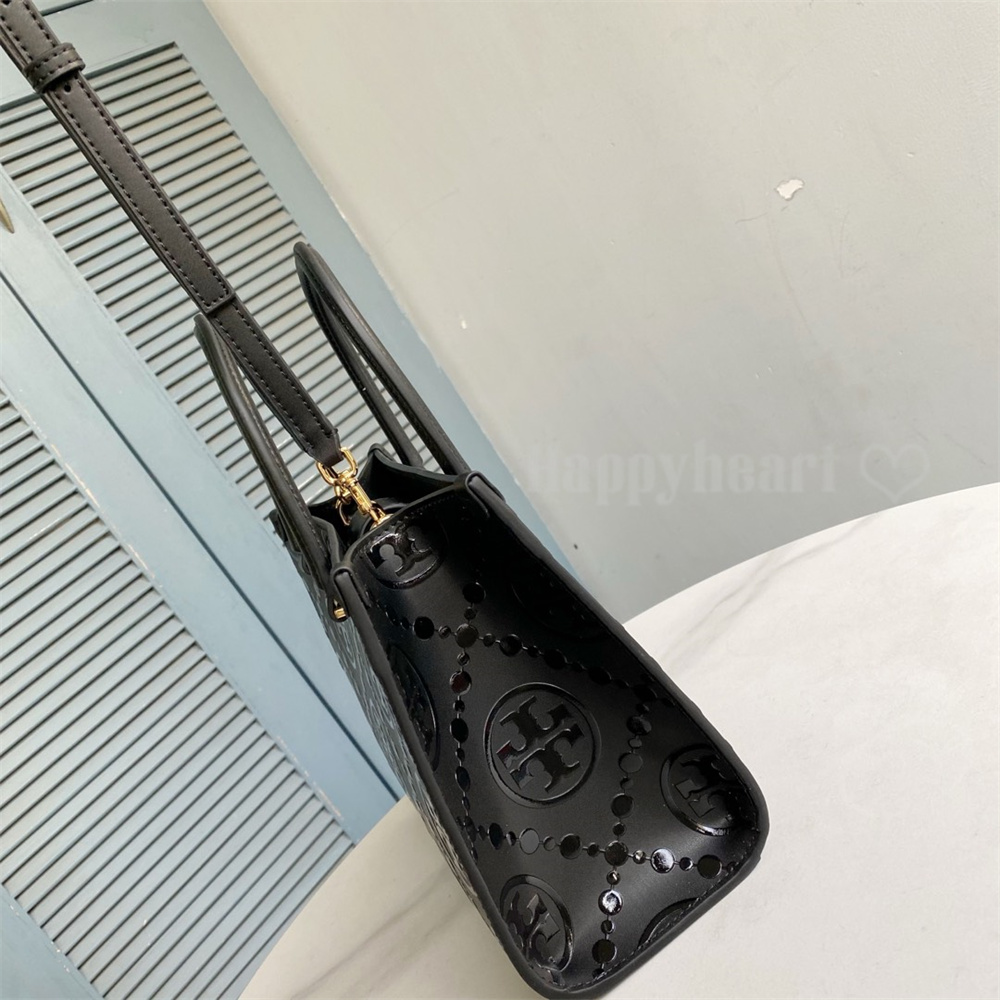 現行/ほぼ未使用✨トリーバーチ Tモノグラム トップハンドル エンボストート 黒 TORY BURCH トリーバーチ バッグ Tモノグラム トップハンドル