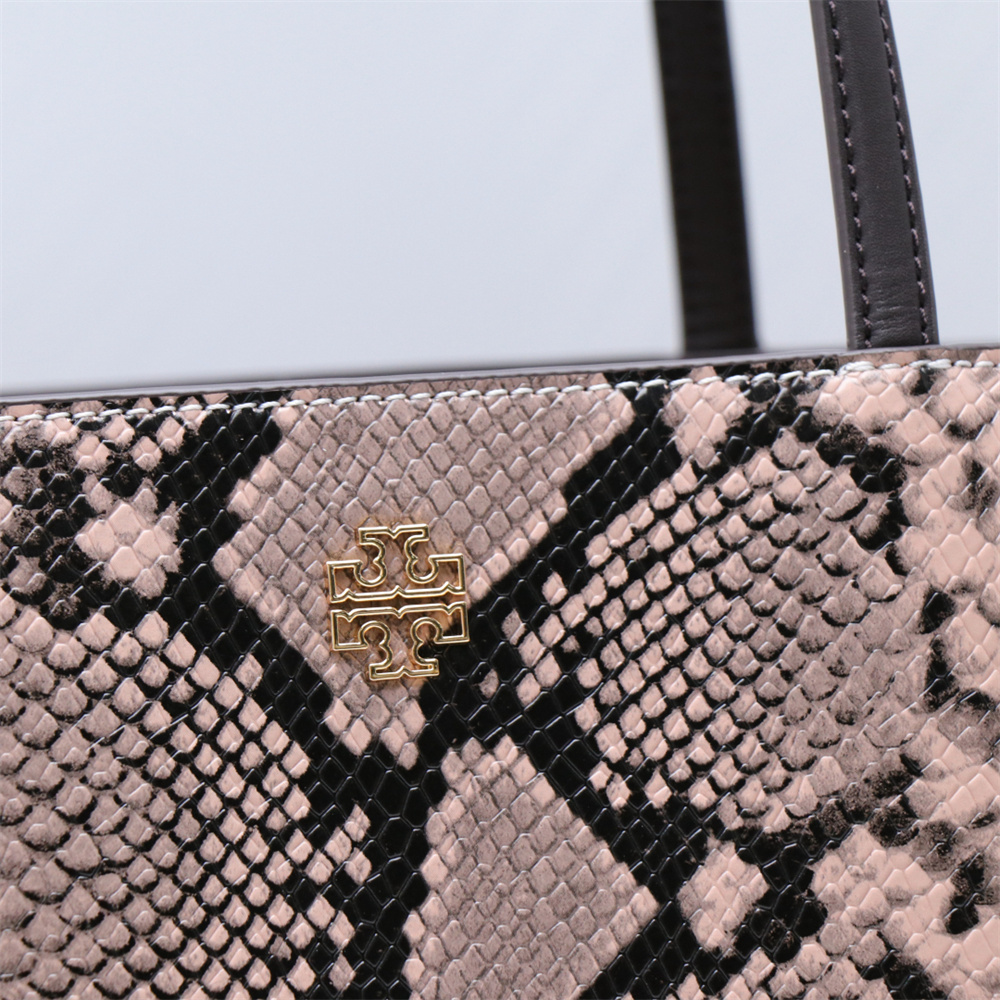TORY BURCH トリーバーチ BLAKE CENTER ZIP TOTE 蛇柄 トート TORY BURCH トリーバーチ BLAKE CENTER ZIP TOTE 蛇柄 トート
