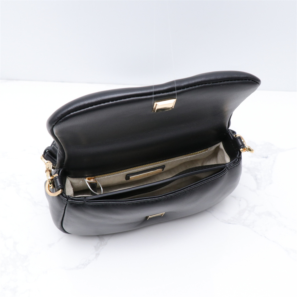 TORY BURCH トリーバーチ BRITTEN CONVERTIBLE CROSSBODY ミニ
