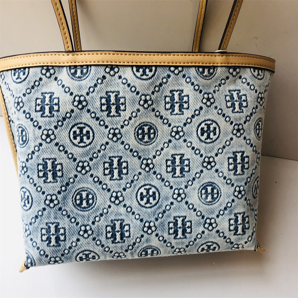 TORY BURCH T MONOGRAM DENIM TOTE Tモノグラム デニム トート