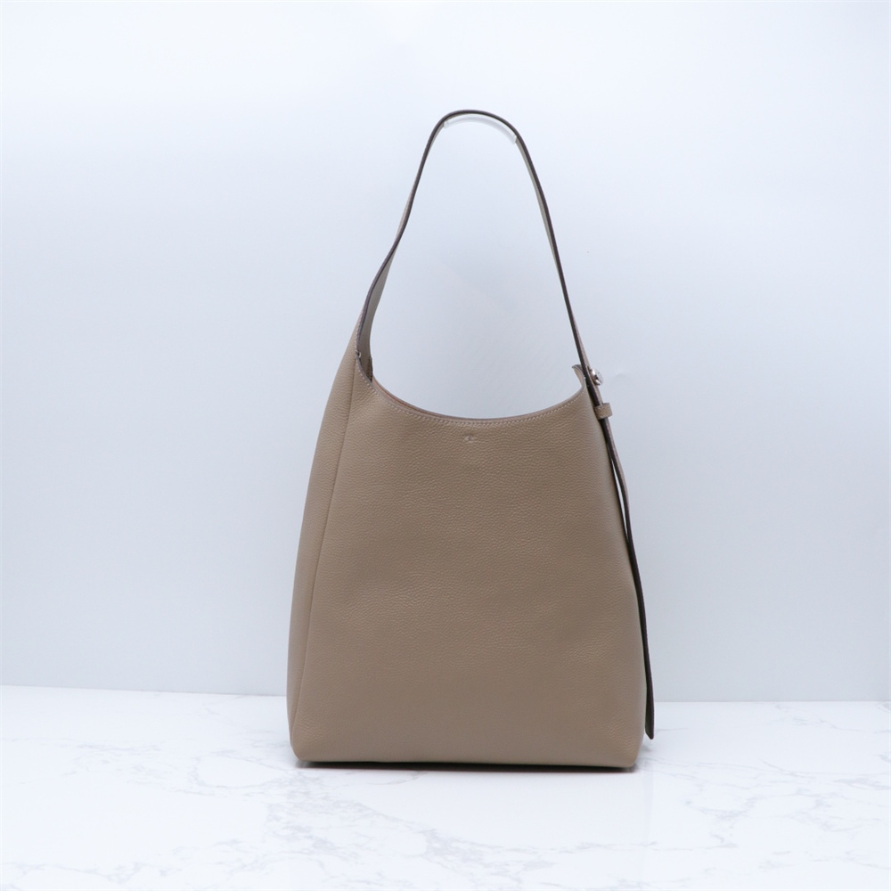 TORY BURCH トリーバーチ ROMY PEBBLED HOBO ロミー ホーボー
