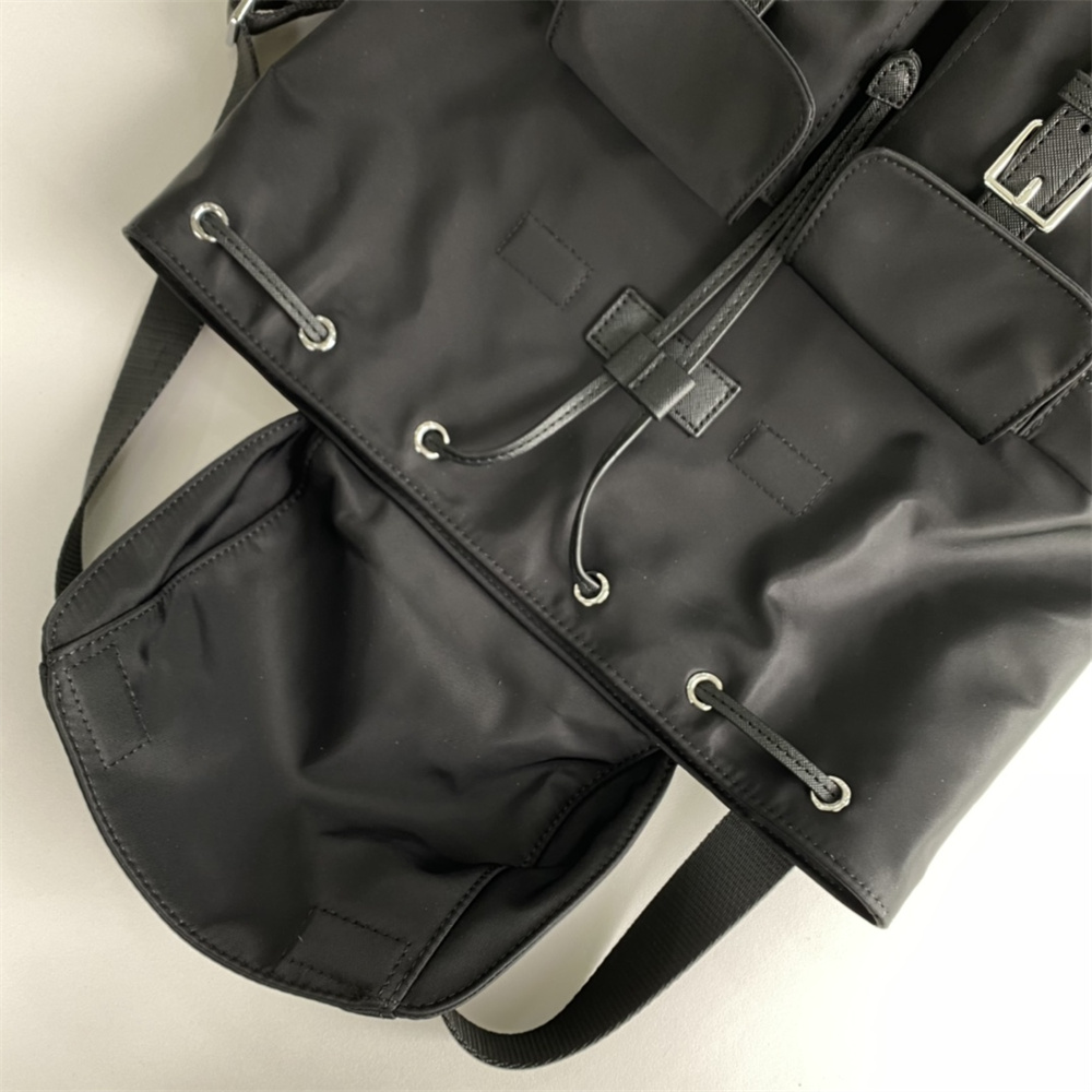 TORY BURCH トリーバーチ ナイロン バックパック リュック