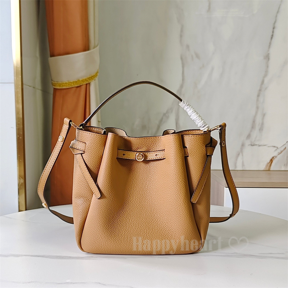 TORY BURCH トリーバーチ ROMY PEBBLED BUCKET BAG スモール