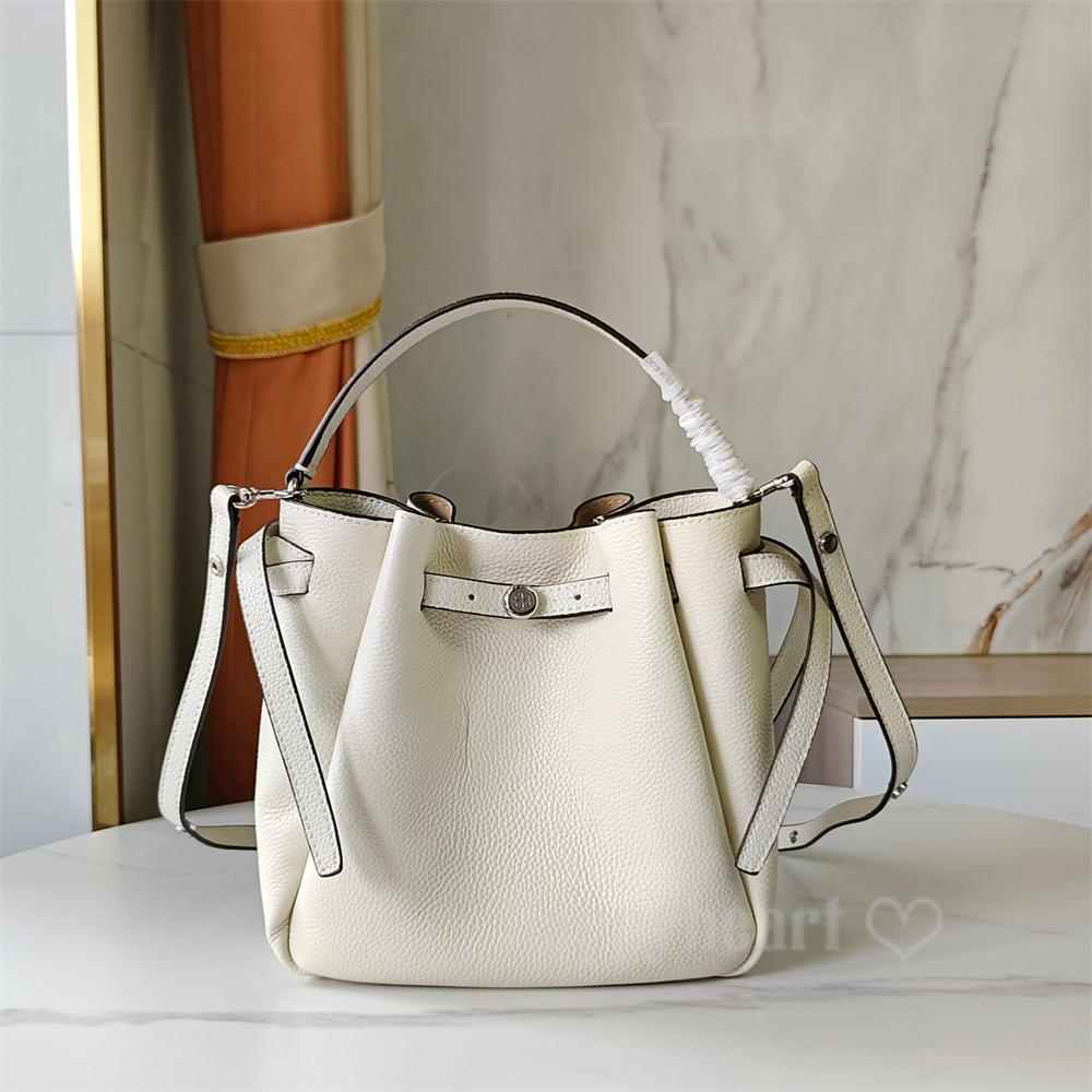 TORY BURCH(トリーバーチ)トートバッグ ホワイト レザー TORY BURCH トリーバーチ トートバッグ ホワイト レザー【473