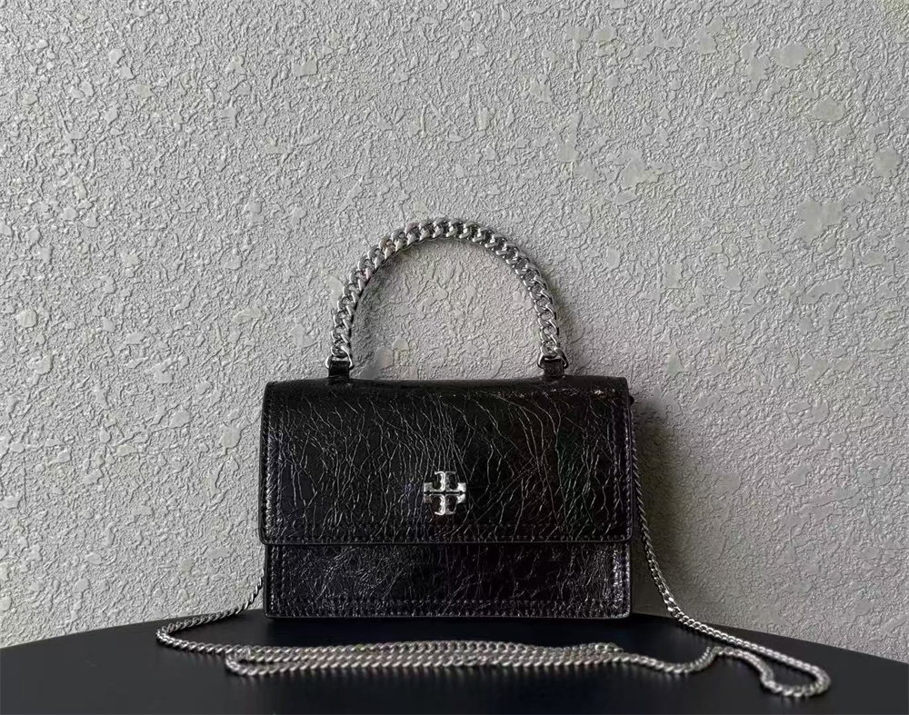 トリーバーチ ビジュー ☆★キラキラ★☆ パーティーバッグ キラキラ Tory Burch(トリーバーチ) バッグ・カバン(レディース