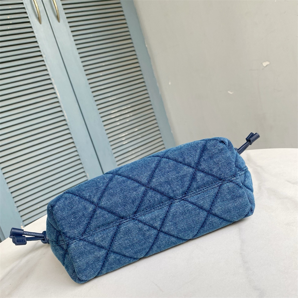 TORY BURCH トリーバーチ WILLA ホーボーバッグ デニム チェーン