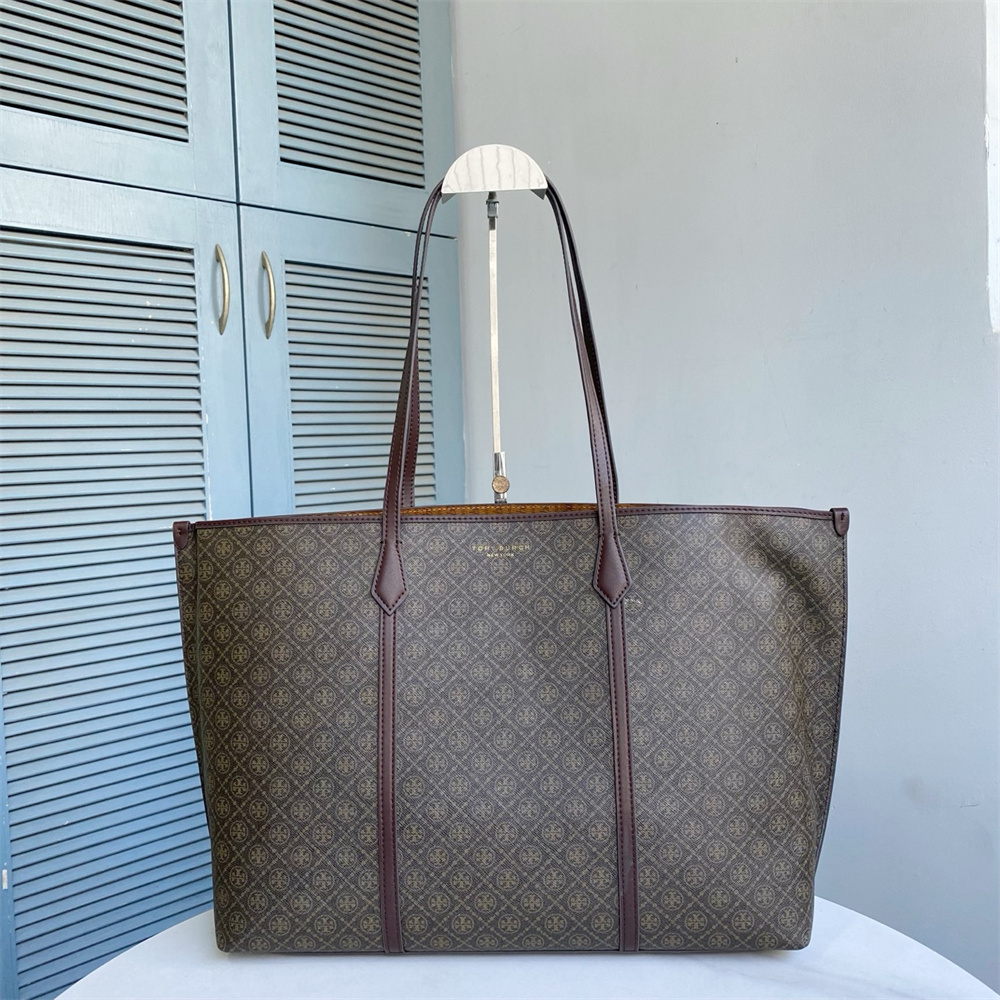 TORY BURCH（トリーバーチ） ペリー ミディアム トートバッグ