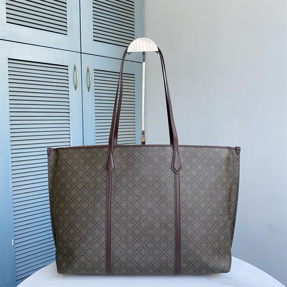 TORY BURCH（トリーバーチ） ペリー ミディアム トートバッグ
