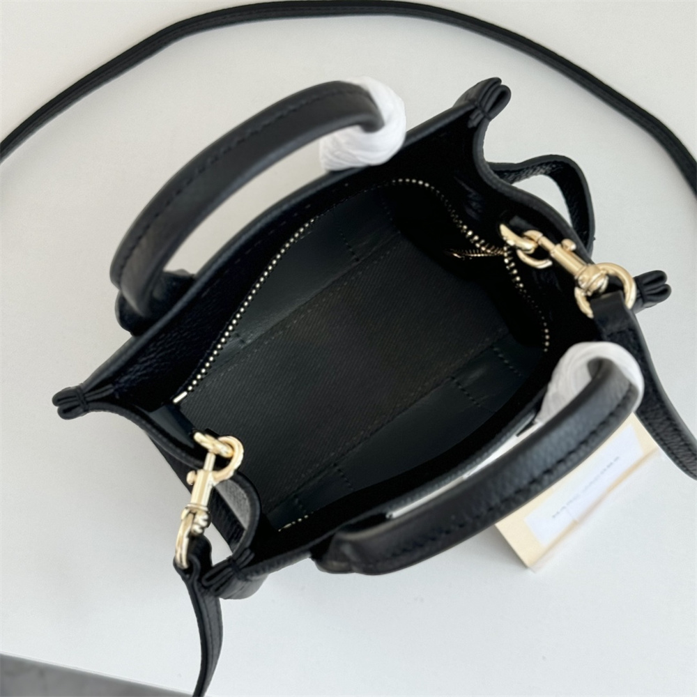 MARC JACOBS（マーク・ジェイコブス） トートバッグ ショルダーバッグ