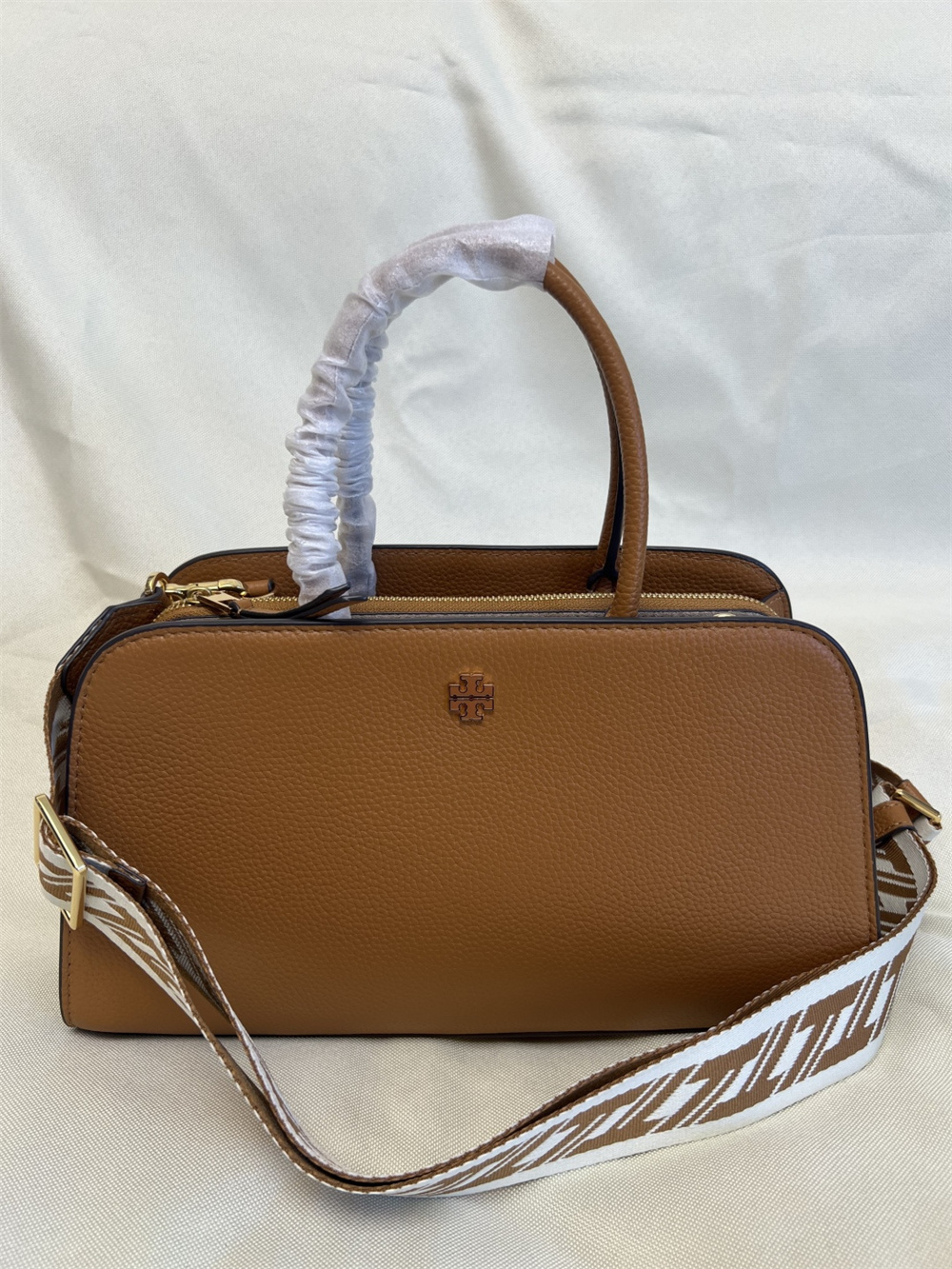 Tory Burch ブラウン ハンドバッグ(ショルダーストラップ付) 楽天市場】トリーバーチ ショルダーバッグ TORY BURCH ウォーカー