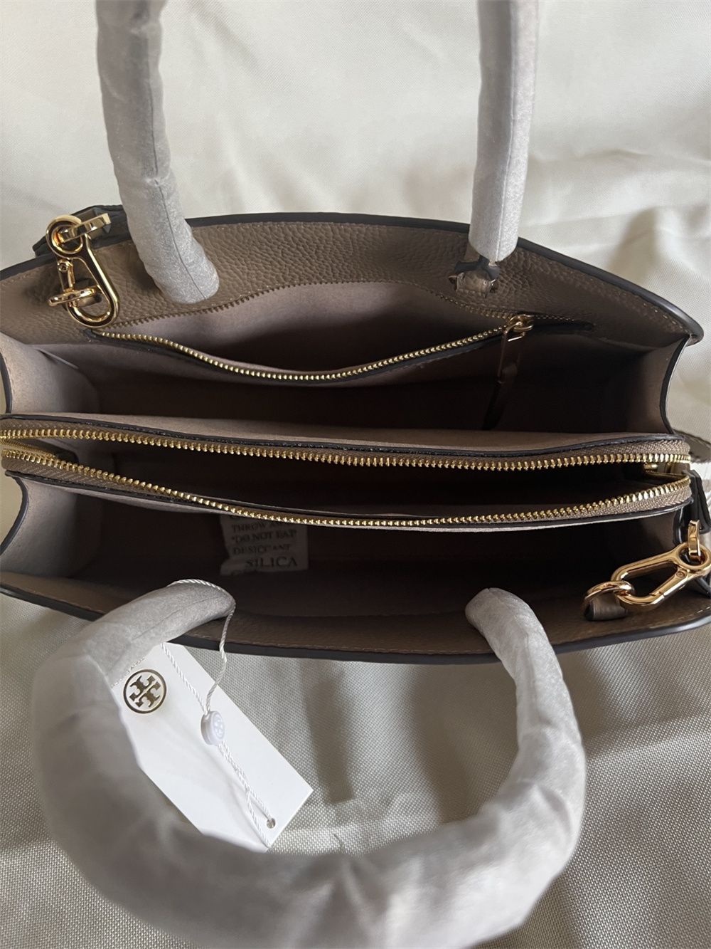 美品・ショッパー付き■TORY BURCHトリーバーチ■タッセルハンドバッグ TORY BURCH（トリーバーチ） バッグ レディース ショルダーバッグ 2way