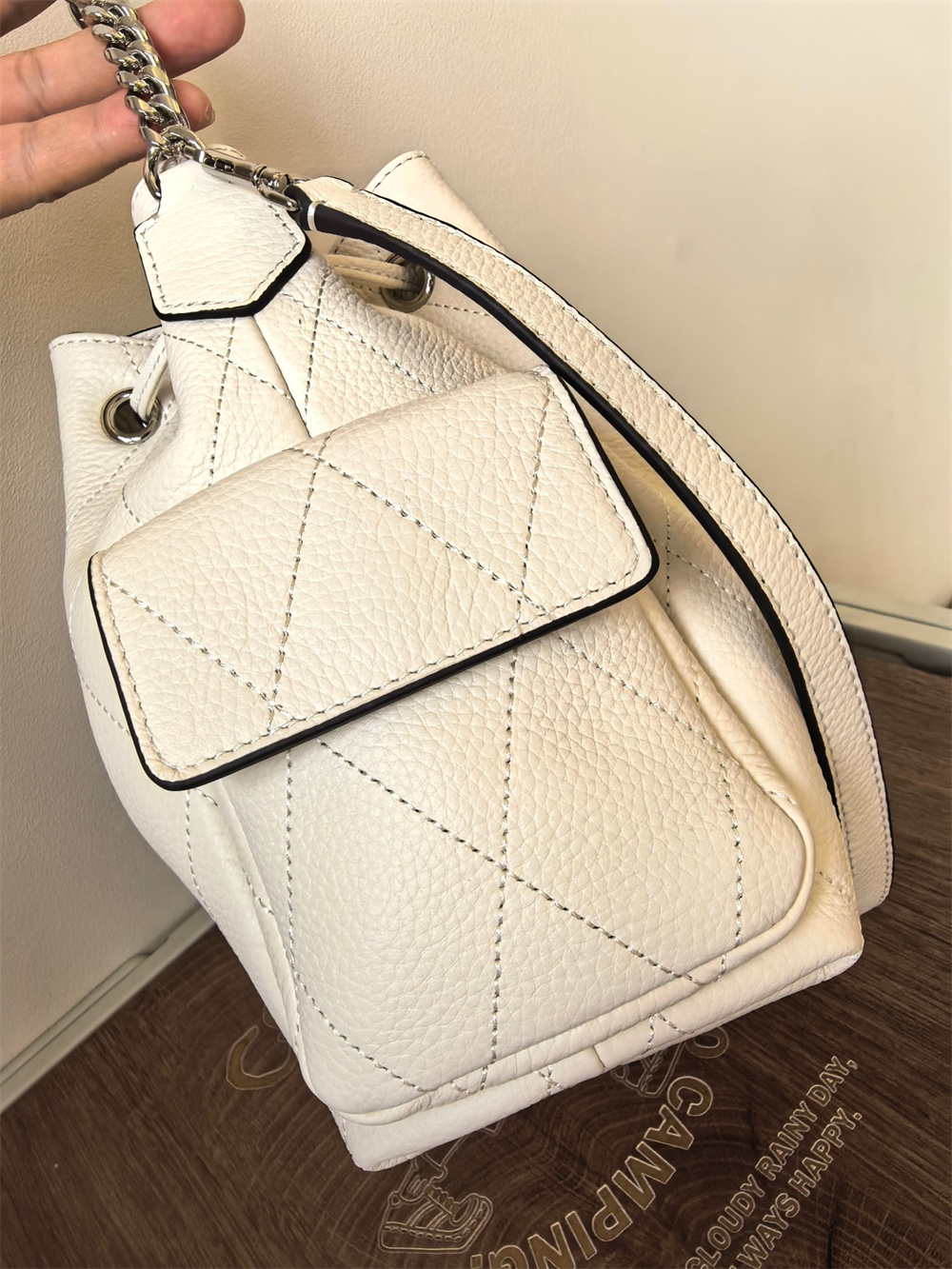 TORY BURCH（トリーバーチ） TORY BURCH CHARLIE QUILTED DRAWSTRING