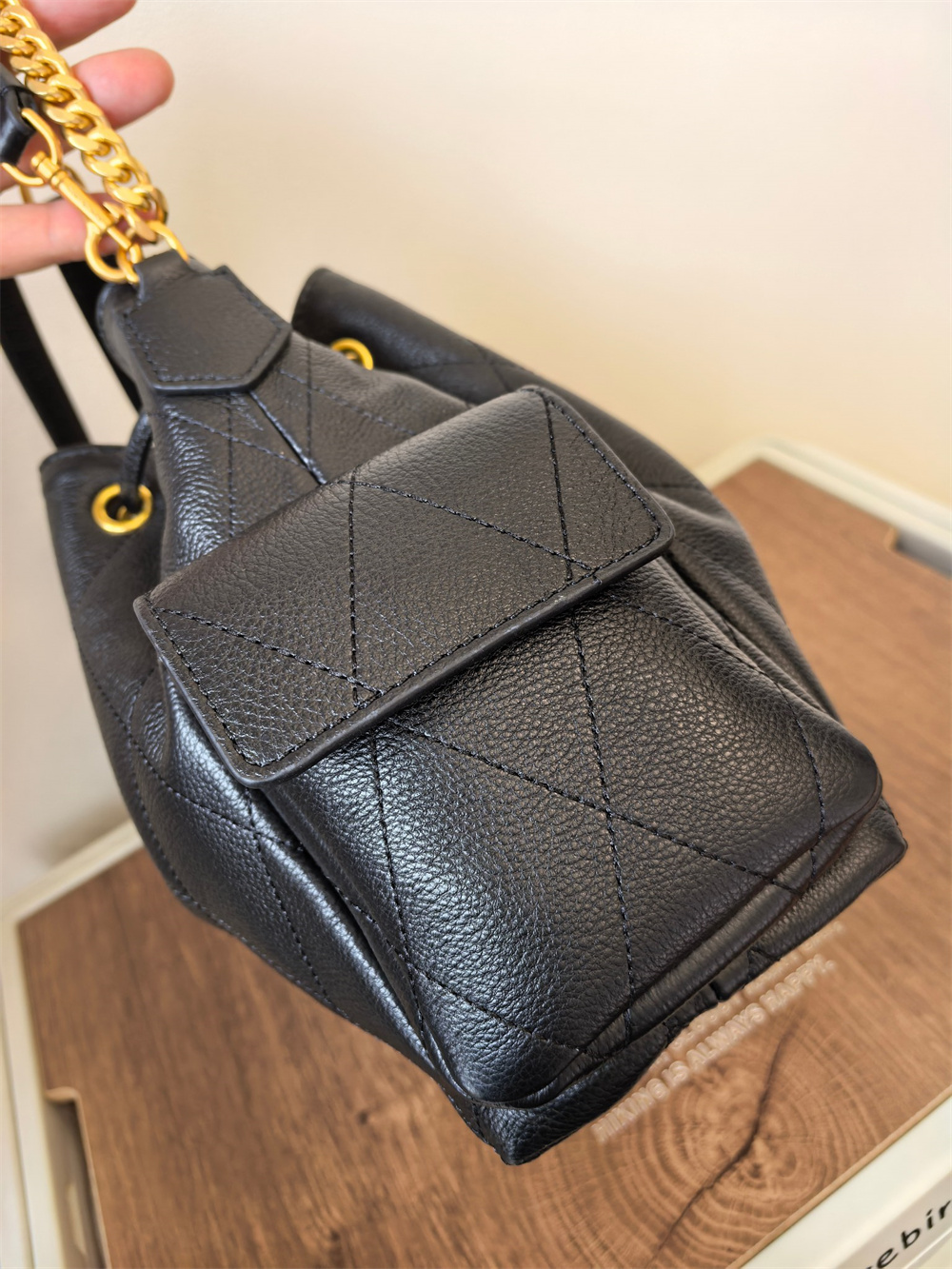 TORY BURCH（トリーバーチ） TORY BURCH CHARLIE QUILTED DRAWSTRING