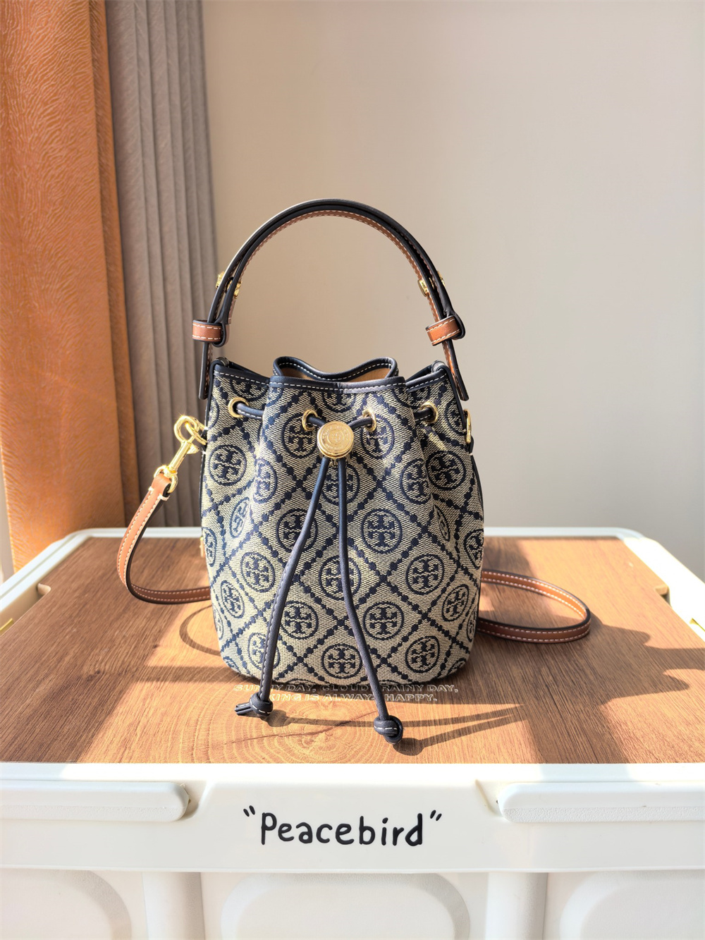 TORY BURCH（トリーバーチ） TORY BURCH T MONOGRAM BUCKET BAG T