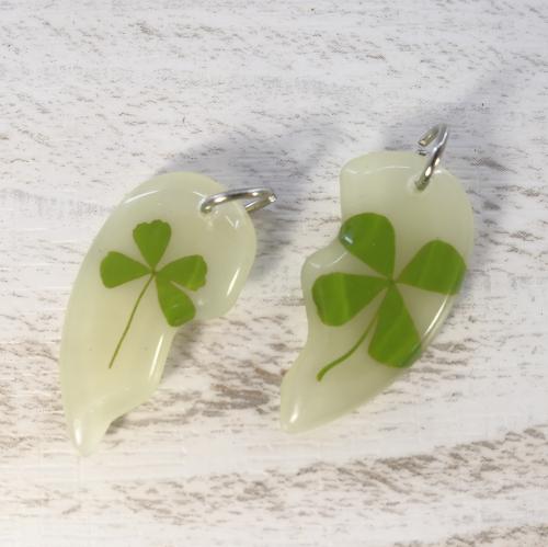 四葉 クローバー KH ST セルフ 蓄光 ハート ペア 本物の四つ葉 幸せ