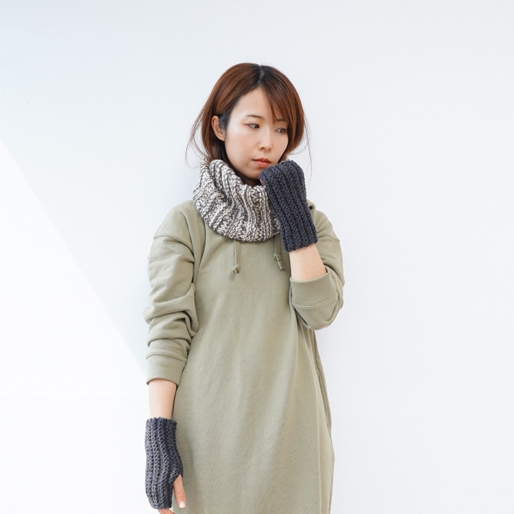 tomoki yurita★一点もの ネックウォーマー knitworm 編み物キット #2-5 横編みのネックウォーマーキット