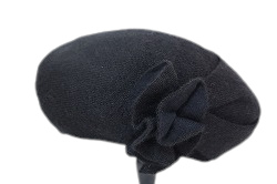 婦人帽子 軽くて暖かい ニット帽 日本製 ダブルニッティング ラッフル ニットベレー ベルモード ラベンダー ベージュ ブラック ミセス 17-168｜hat-nishikawa｜04