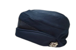 室内でもかぶったままでいられる つばが無い 婦人帽子 日本製 (ワイン