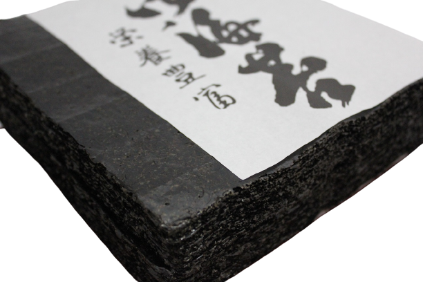 三重伊勢産　昔ながらの黒巻のり　板のり100枚　乾き海苔　はっとり海苔 乾き海苔 海苔好きの皆様 三重伊勢産 昔ながらの黒巻のり 100枚 乾海苔