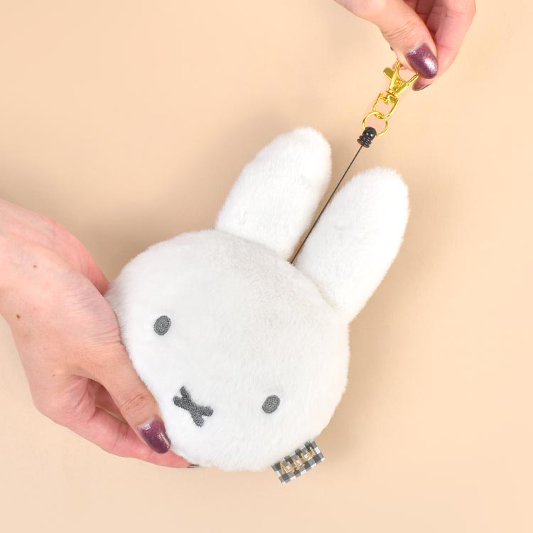 マリモクラフト パスケース ミッフィー miffy リール付き 定期入れ