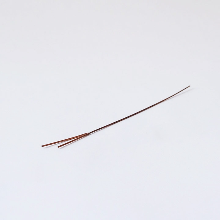 殺菌・抗菌作用で生花を長持ちさせる銅素材を生かした新商品｜フラワーライフスティック