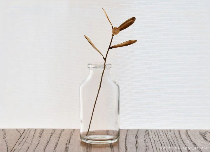 真鍮素材を用いて日本の職人が作り上げた本物のような真鍮花と小花瓶のセット｜Brass Flower 真鍮の花
