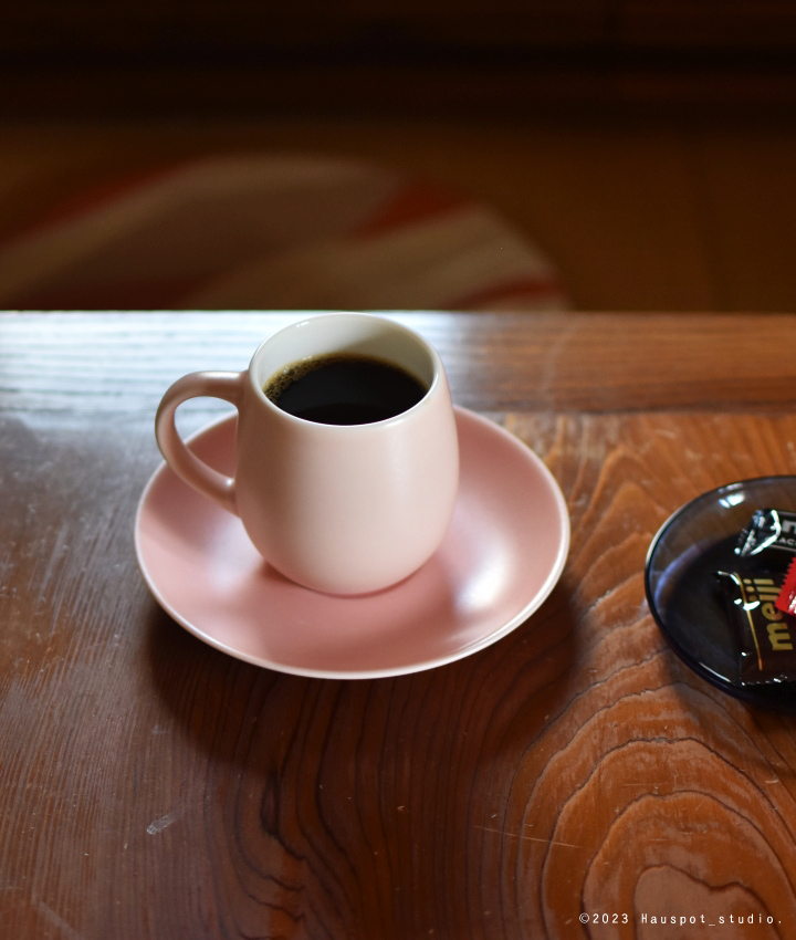 コーヒーの香りを存分に楽しむための美濃焼のコーヒーカップ｜ORIGAMI(オリガミ)アロマカップ
