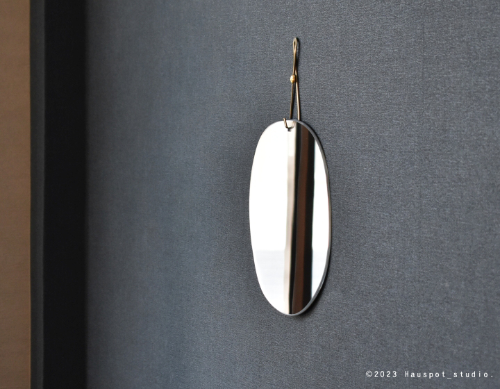 取り付け簡単なスタイリッシュな真鍮ウォールミラー｜ブラスウォールミラー