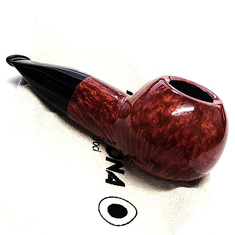 喫煙パイプ、キャラバッシュ 楽天市場】Peterson ピーターソンパイプ キャラバッシュ 銀巻