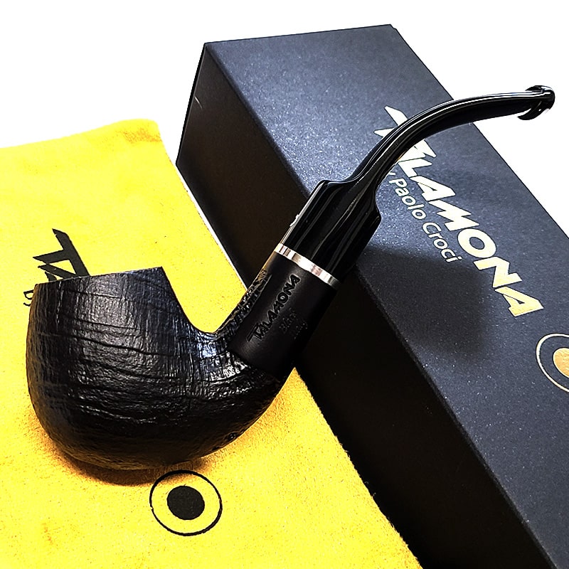 19tm30092.jpg