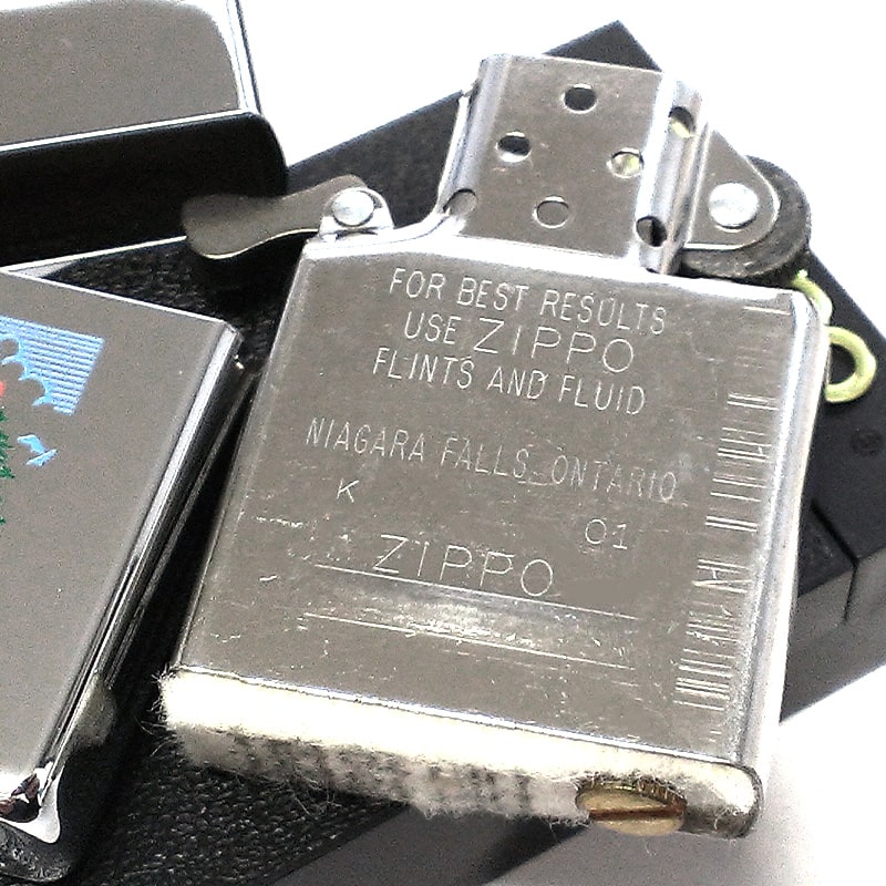 ZIPPO ライター カナダ製 2001年製 トーテムポール ジッポ オンタリオ製 珍しい 鏡面シルバー 未使用品 ビンテージ 絶版 ヴィンテージ :  totempole040 : Zippoタバコケース喫煙具のハヤミ - 通販 - Yahoo!ショッピング