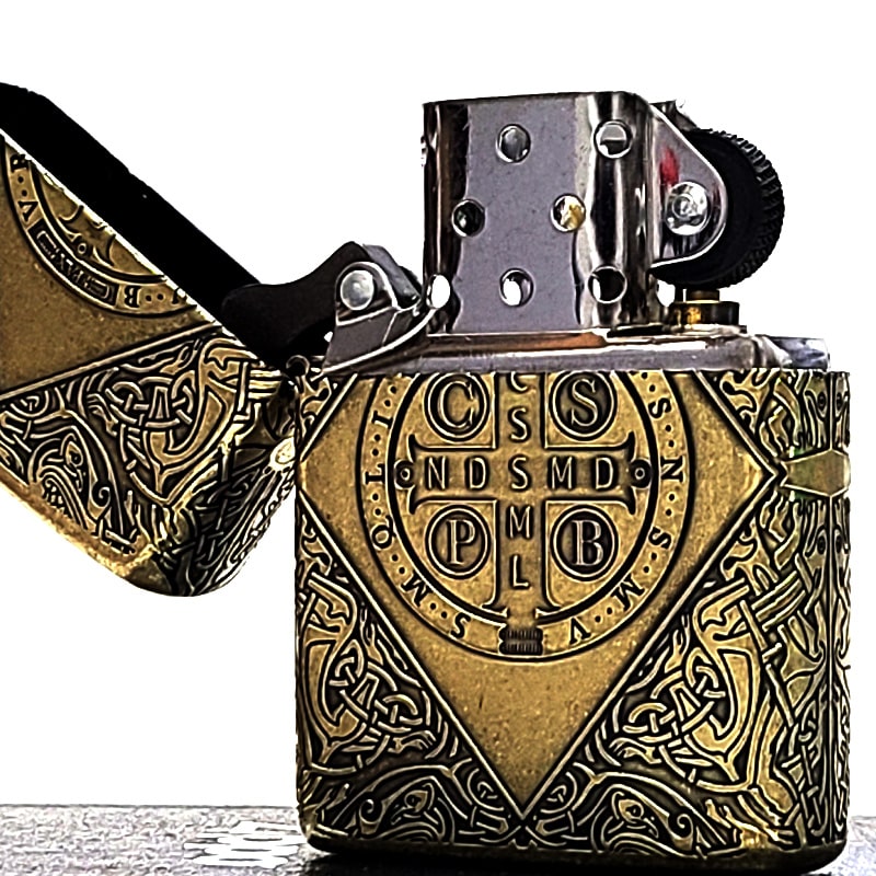 ZIPPO アーマー 4面加工 ベネディクトクロス ジッポ ライター