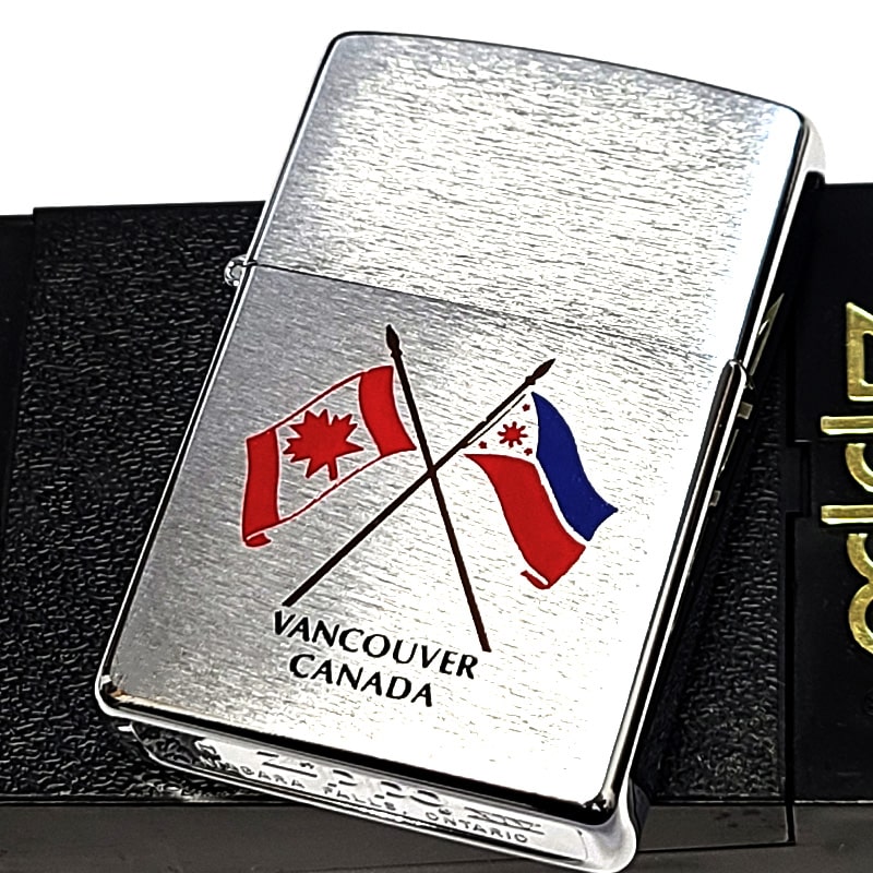 ZIPPO（ジッポー） ライター 絶版 レア 1998年製 ジッポ 国旗 カナダ製