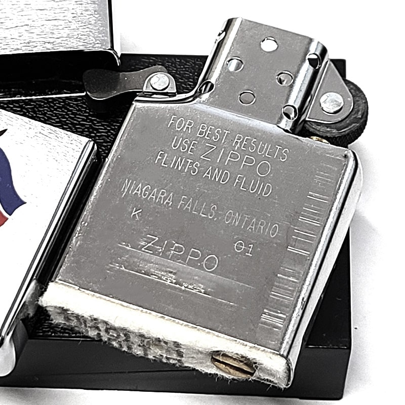 ZIPPO（ジッポー） ライター 絶版 レア 1998年製 ジッポ 国旗 カナダ製