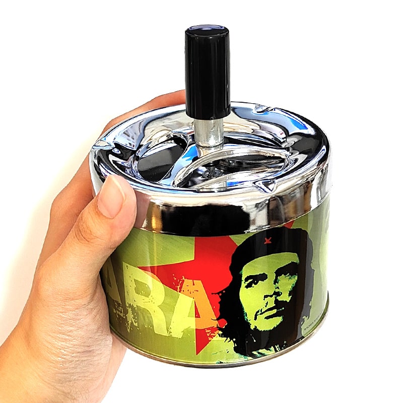 壷と灰皿 che-ashtray-ye4.jpg