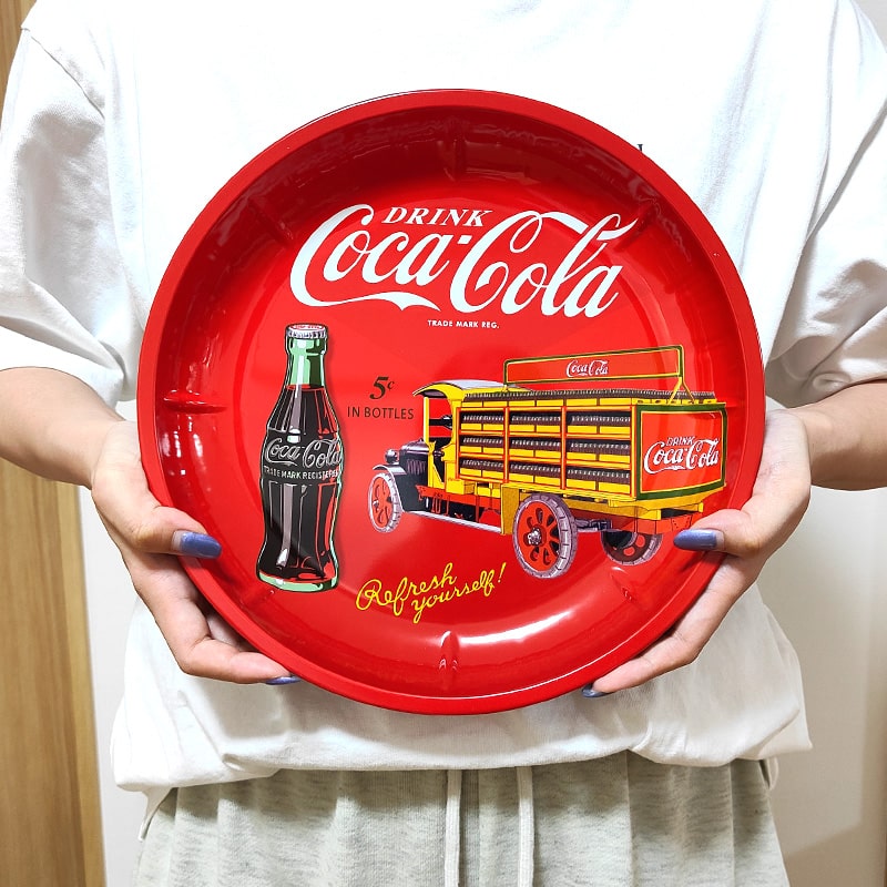 【Coca Cola コカコーラ】丸型ボタン看板 ウイング付　アメリカン雑貨 Coca Cola コカコーラ】丸型ボタン看板 ウイング付 アメリカン雑貨