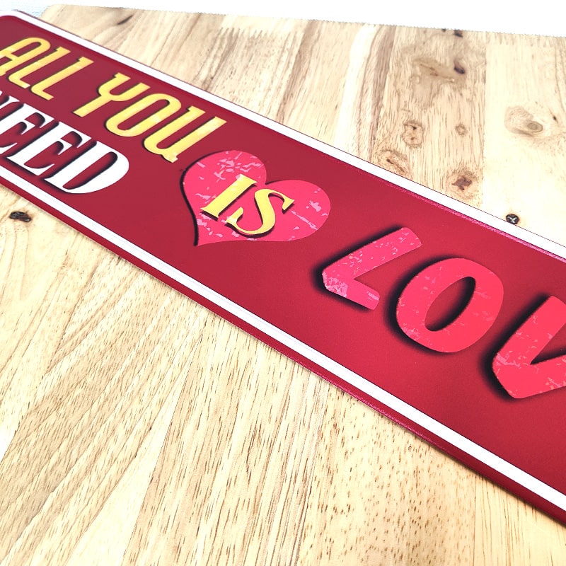アメリカン レトロ ブリキ看板 かわいい ALL YOU NEED IS LOVE 壁飾り アメリカン レトロ ブリキ看板 かわいい ALL YOU NEED IS LOVE 壁飾り