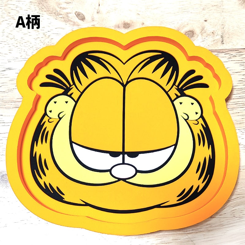 ガーフィールド 特大インテリア 置き物　★トレー付き★ 新品 ガーフィールド 特大 インテリア サイドテーブル 置物 - メルカリ