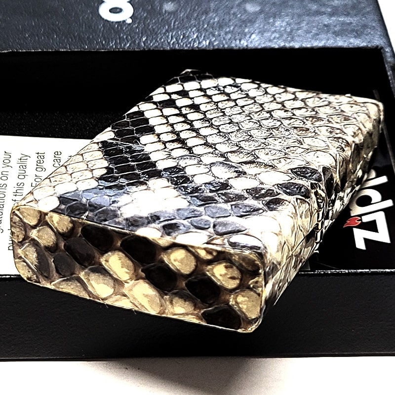 Zippo　ジッポ　蛇　スネーク Amazon | ZIPPO(ジッポー) ライター コブラ 蛇 スネーク