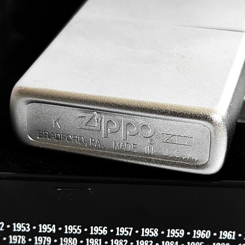 未使用　Zippo 1998年W杯記念品ライター8個セット　付属セット　外箱付属 ZIPPO（ジッポー） ライター 1998年製 世界限定15万個 OUR CENTURY