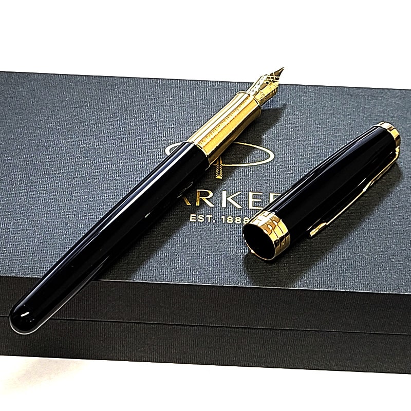 #日用品　文房具　美品　極希少 未使用品 パーカー　ソネット　万年筆　PARK ソネット 万年筆 パーカー ラックブラック ゴールド 美しい ブランド