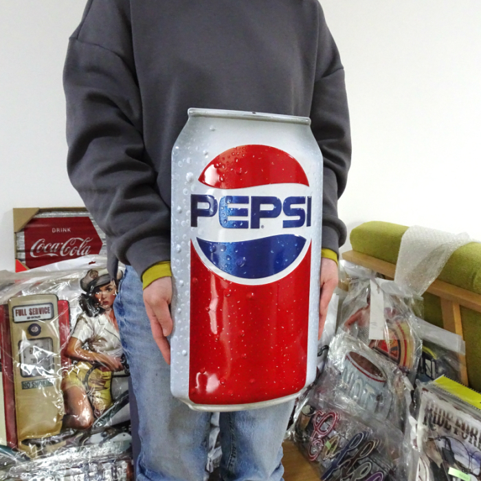 ブリキ看板 ペプシ アンティーク　珍しい ボトルキャップ ガレージ 赤 レッド PEPSI ブリキ看板 ペプシ アンティーク 珍しい ボトルキャップ