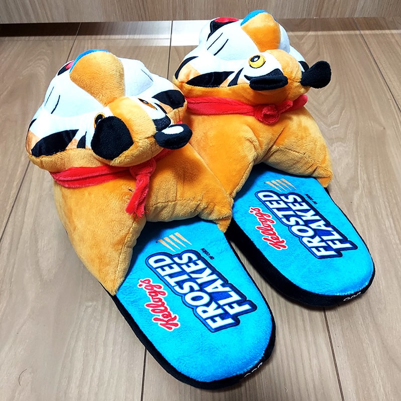 tonythetiger-slipper4.jpg
