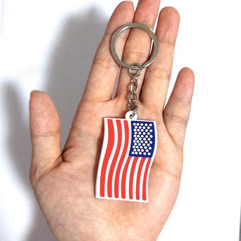 usa-flag-keychain4.jpg