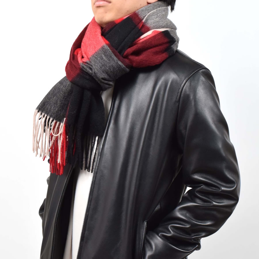 KMRii（ケムリ）の「KMRii ・ケムリ・ MAGNOLIA SPUTNIK STOLE