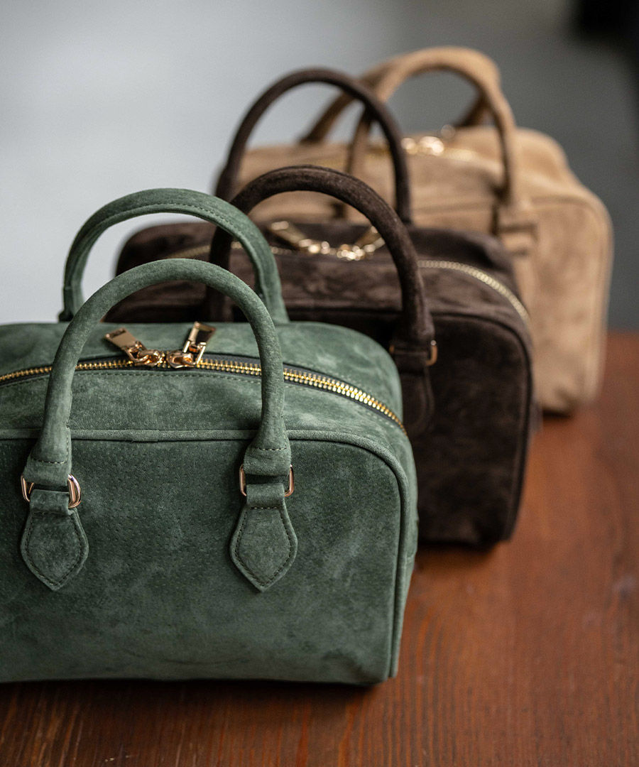 本革 スウェード 2way ショルダーバッグ ハンドバッグ【 Baby Donusa ベイビードヌサ 】