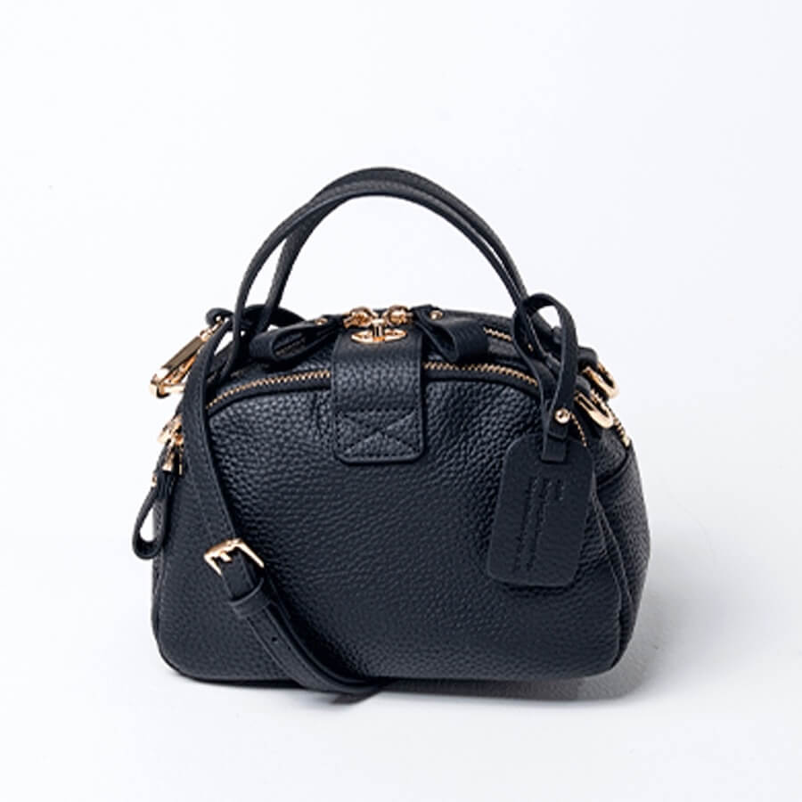 【新品未使用】HAYNI Baby Loche 本革　ブラック（ゴールド金具） HAYNI（ヘイニ） 「1/22(0時)から5%オフクーポン」 本革 ショルダー